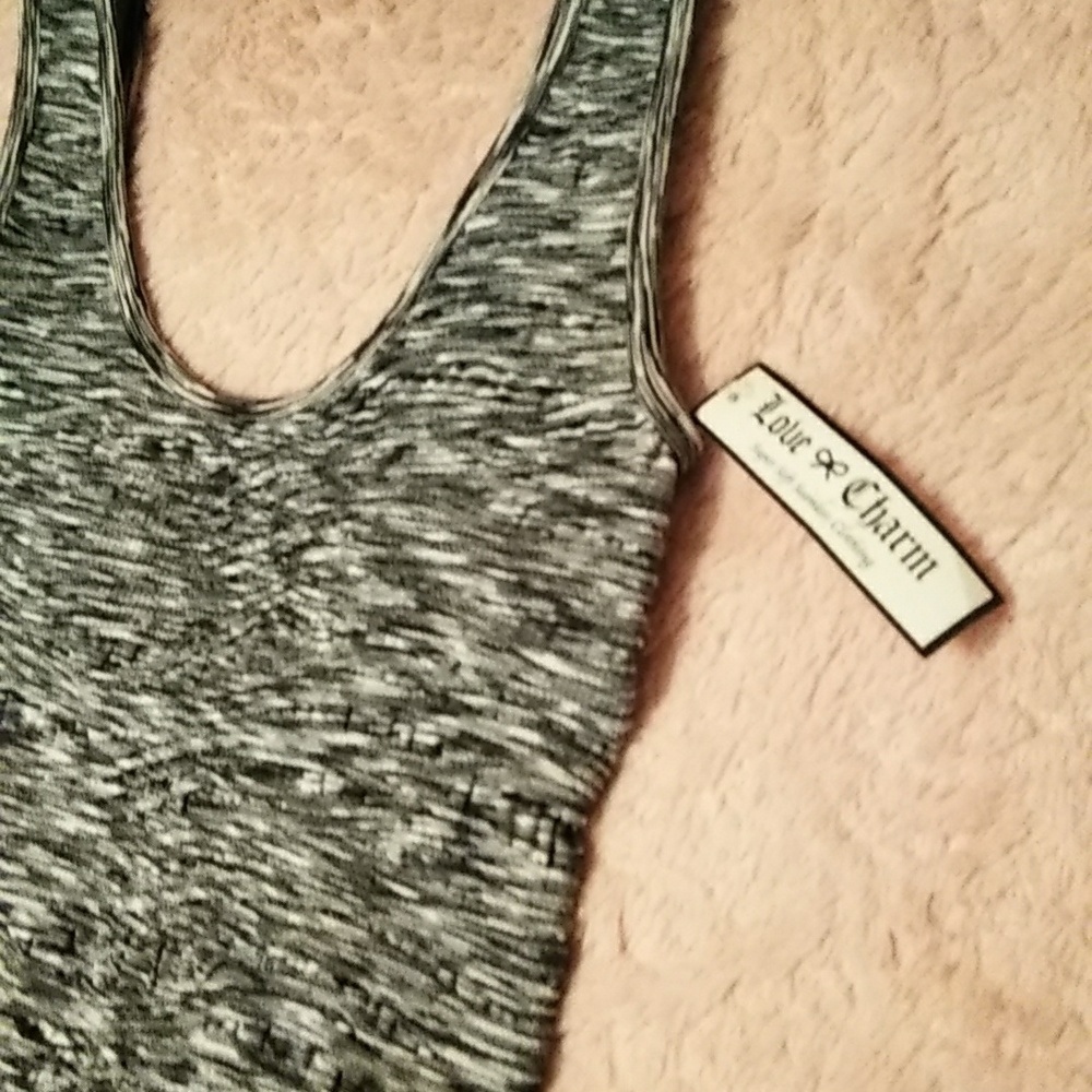 Love & Charmđź–¤Seamless Textured Bodycon Dress - Picture 3 of 10